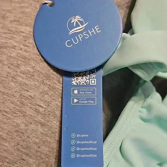 Cupshe Bikini - Picture 9 of 9